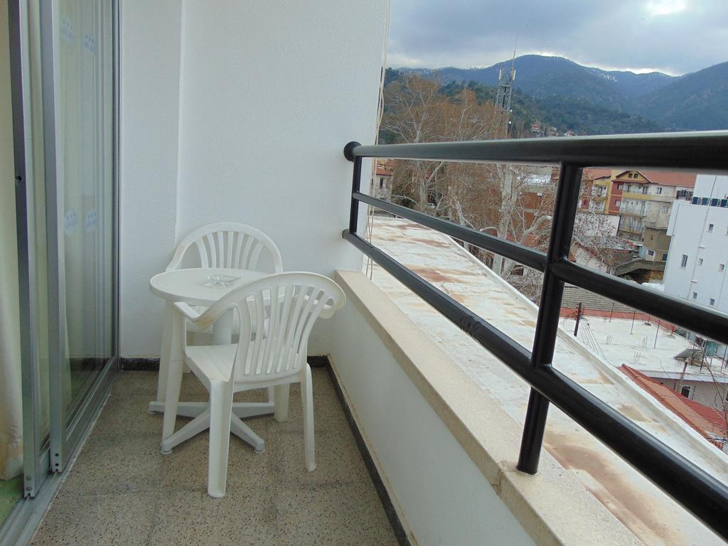 Hellas Hotel Какопетрия Екстериор снимка